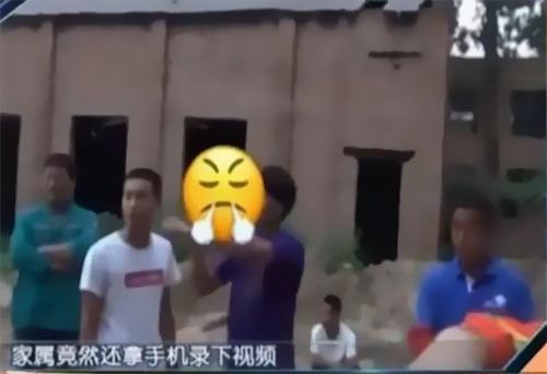珠江電纜快訊|男子觸電被困，家屬怒斥消防員“帶電也得救”！